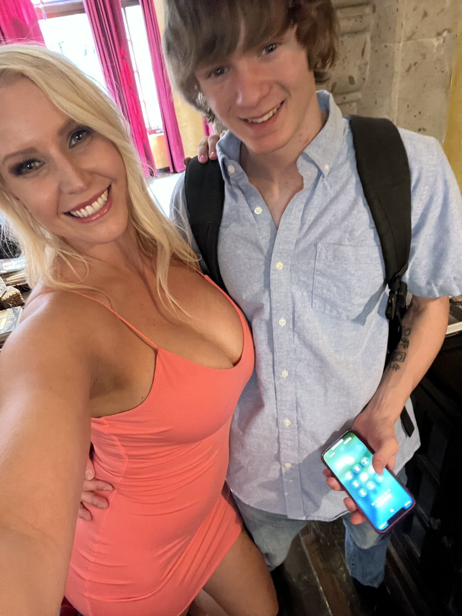 Fun day on set yesterday with @Spikey20Dee https://t.co/pzaN9l2tIQ
