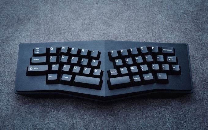 mariadb's tweet image. #DidYouKnow #MariaDB #MaxScale serves as a transparent read/write splitter for your #SQL queries?

Our Developer Advocate @alejandro_du teaches you HOW without even leaving your web browser!

Get the tutorial. 👇
bit.ly/3eFJTrR