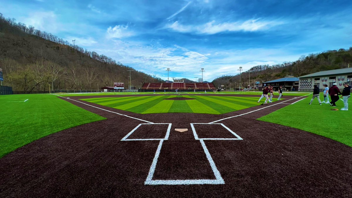 PikevilleHSBSB's tweet photo. 𝐑𝐞𝐦𝐨𝐝𝐞𝐥. 🏡 ☑️ https://t.co/qN6DEb26oI
