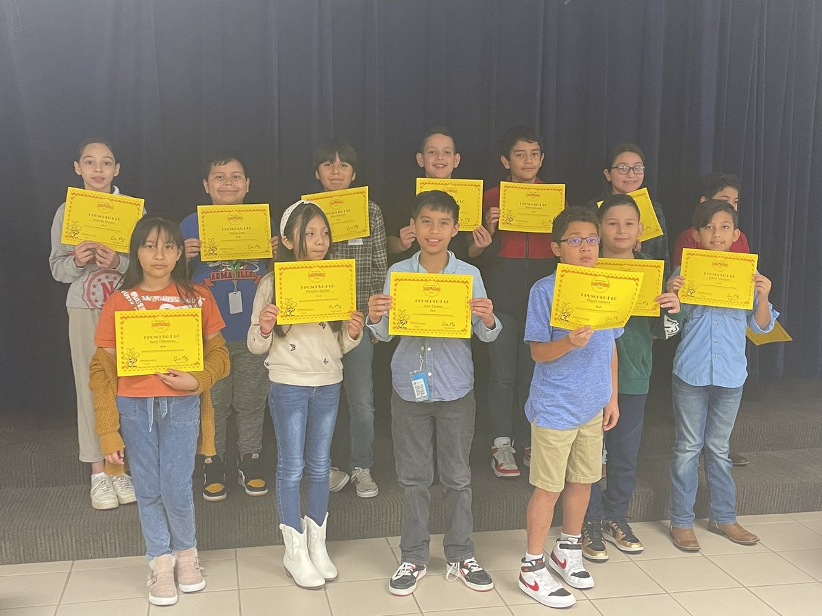 NicoleSever2's tweet photo. The 2023 Reynolds Spanish Spelling Bee is in the books, and we are so proud of all of our participants! Congrats to our winner, Jose Turcios Medrano and our runner-up, Miguel Cabrera! https://t.co/EgHeeL52Mn