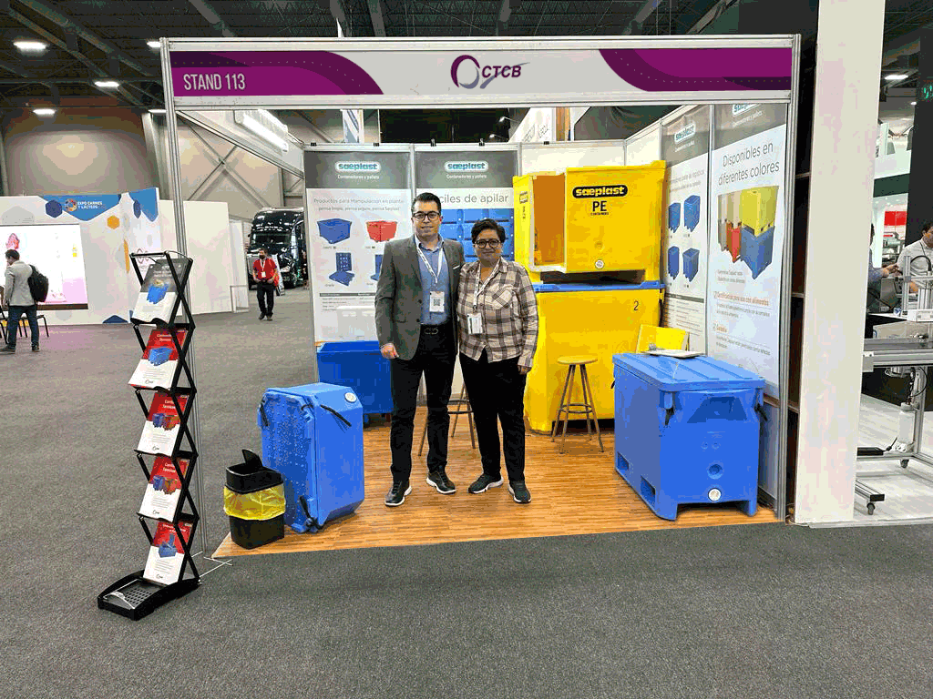 CTCB_MX's tweet photo. Les compartimos estas fotos de nuestra participación en la Expo Carnes y Lácteos 2023 que se llevó a cabo esta semana. ¡CTCB presente con los mejores productos para el gremio! Nos pueden contactar aquí: https://t.co/FU9ZxS3V7A #CTCB #Cajas #Tarimas #Contenedores #Tanques https://t.co/y7aCgYMZad