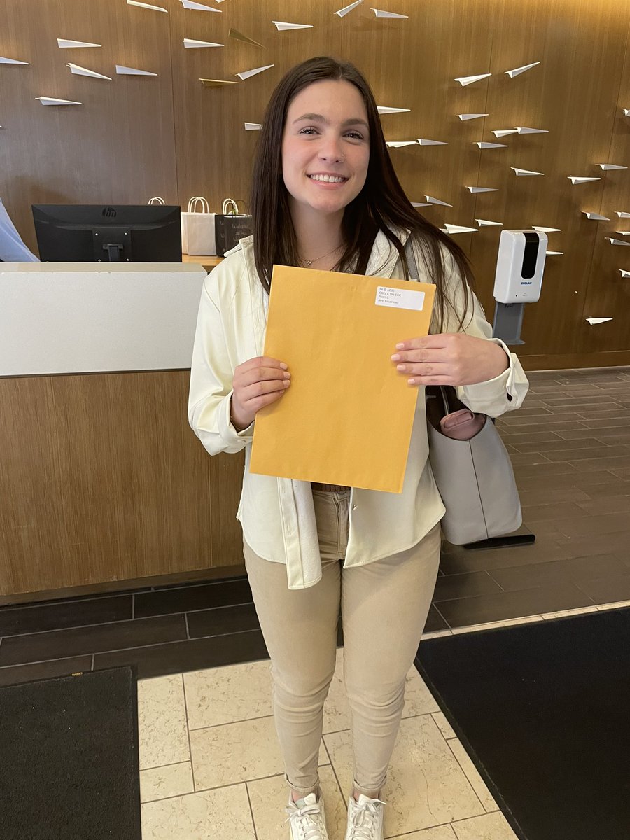 A couple of friendly CASE faces moderated sessions today at <a href="/IllinoisAER/">Illinois AER</a> ! <a href="/CASEDupage/">Dr. Mary Furbush</a>