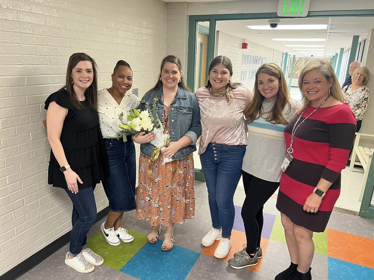 Finley Character Awards (@finleycommittee) on Twitter photo Congratulations!! The Finley Committee just visited Green Valley Elementary School (GVES) to announce that Jenny Smith was selected as the 2023 Finley Award HCS faculty winner! Smith is a kindergarten teacher and has been at GVES for 16 years. <a href="/HooverSchools/">Hoover City Schools</a> Congratulations!! The Finley Committee just visited Green Valley Elementary School (GVES) to announce that Jenny Smith was selected as the 2023 Finley Award HCS faculty winner! Smith is a kindergarten teacher and has been at GVES for 16 years. <a href="/HooverSchools/">Hoover City Schools</a>