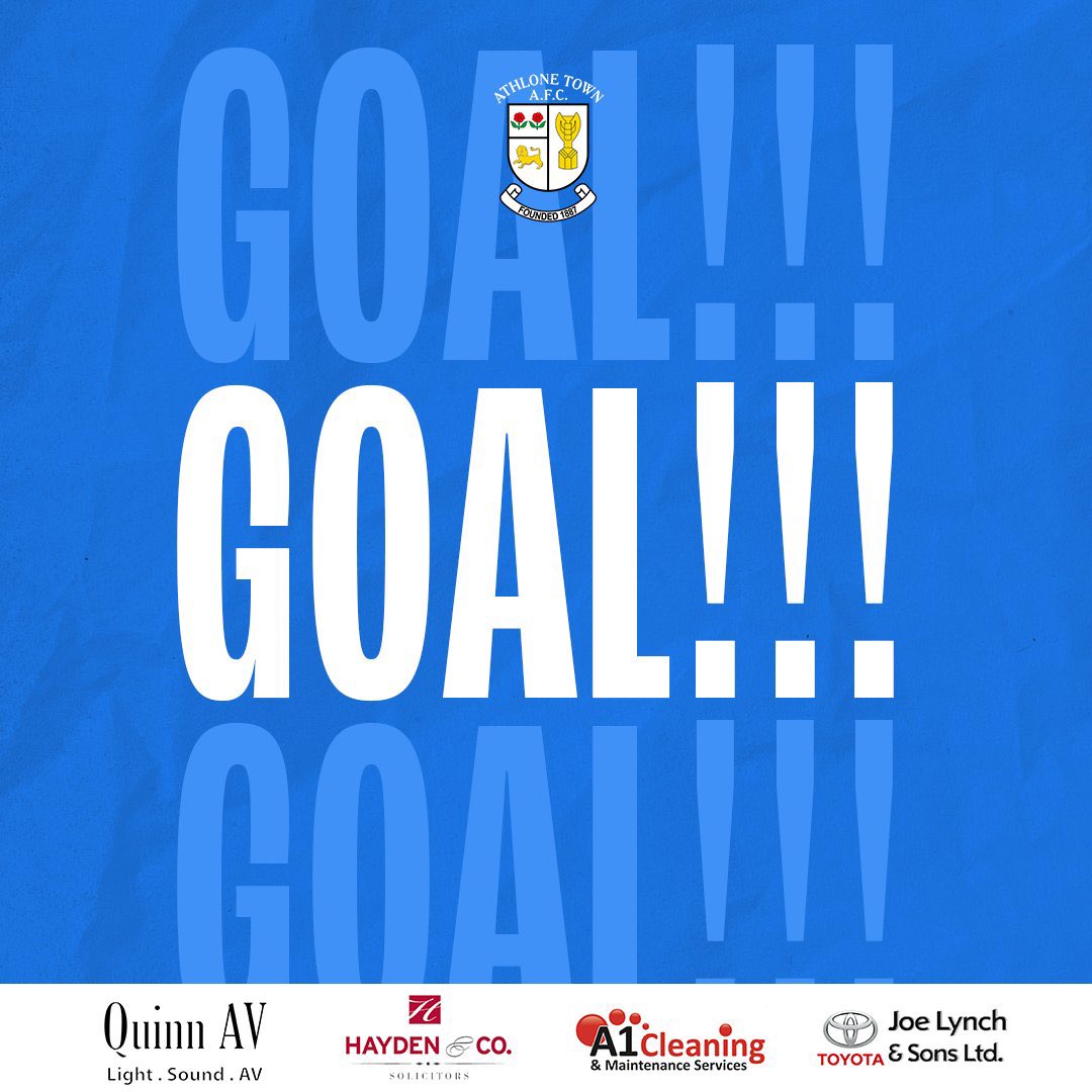 GOOOOOOOOOAAAAAAAL!!
Donal Curtin scores his first senior goal as he blasts it into the back of the net to make it 2-1!
🔵⚫️2-1⚪️⚪️
#CMonTheTown!
