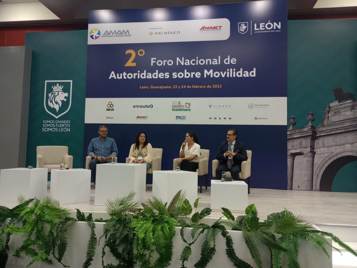 WRI_Ciudades's tweet photo. #AEstaHora Finaliza el 2°#ForoAMAM en #León Guanajuato, un espacio que impulsa el intercambio de experiencias, retos e iniciativas en pro de una movilidad sostenible, justa y resiliente 
¡Enhorabuena! https://t.co/Om3ktjpC9I