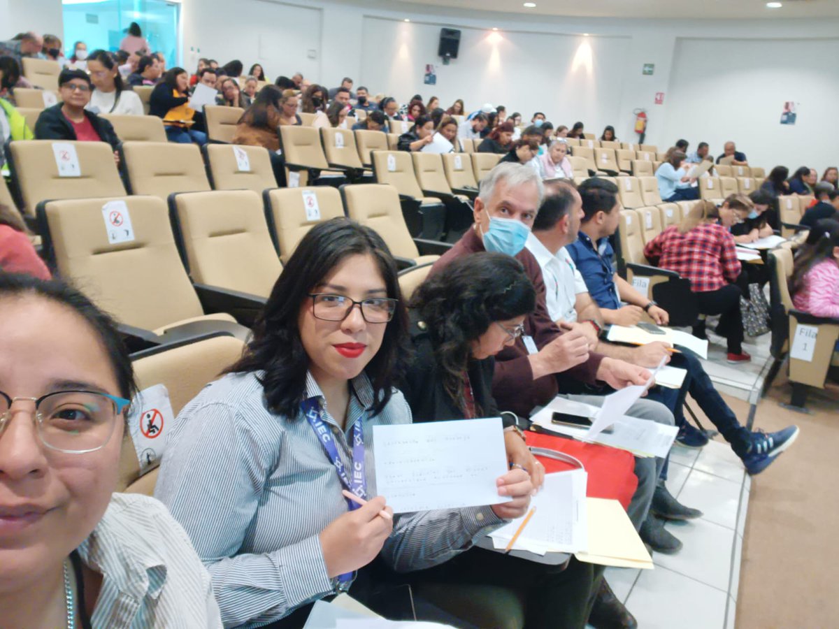 CD13_Coah's tweet photo. #IECInforma 
Consejera @Jake02Ceci del @CD13_Coah en el tercer día del "Curso-Taller Lenguaje Inclusivo" como parte de las actividades del #PEL2023 hoy escribió la misión del @IEC_Coahuila en braile. @scarDanielRodr8 @rodrigo_0378 @madeleyn3 https://t.co/8CjHYHsTk6
