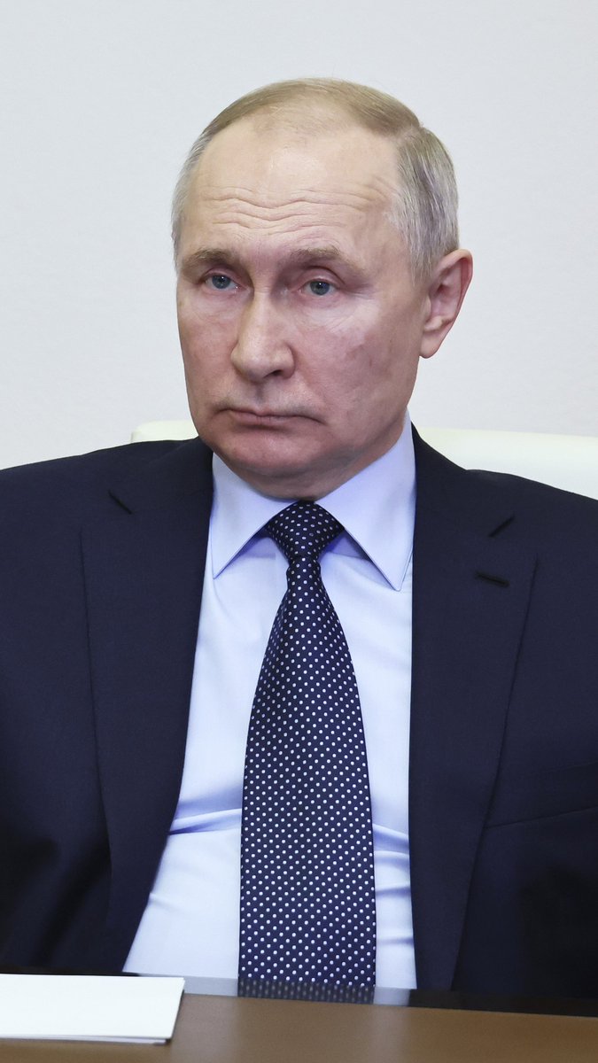 😶‍🌫️𝗿𝗱𝗶𝗻𝗮́𝗿𝗶𝗼 ★彡 tweet media