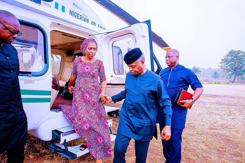 He continues to make headlines despite not being on the ballot. 🗳️
Only one man can pull this ~Osinbajo

📸Tolani Alli 

#OsinbajoInlkenne #2023elections
FREEDOM IS COMING TOMORROW 
EFCC Yahaya Bello Kwankwaso Desmond Elliot Okowa Caramel Seyi Atiku&amp;Tinubu Wizkid #RussiaIsLosing