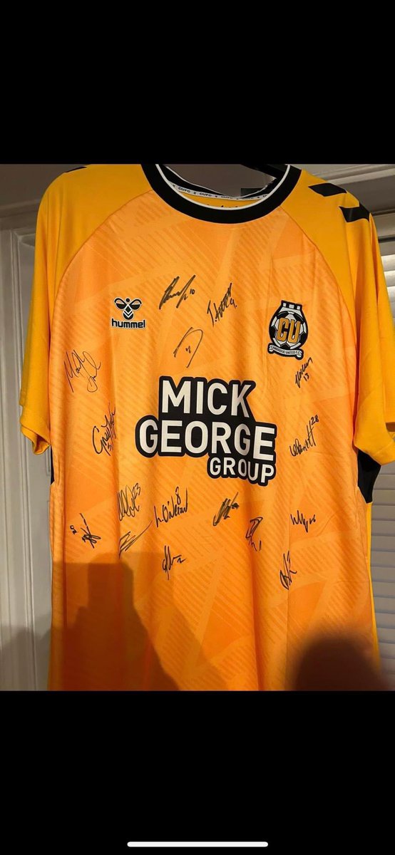 Edit - we already have 1 closed bid! 📣🫶🏻⚽️.  One of our auctions is this Cambridge United shirt kindly donated by Gareth Daniels at the football club. All bids can sent by private message to us or <a href="/Domb1512/">Dom</a> #hjrfund #cclg #quiznight2 #auctionwithdebbie #raffletime #letsdothis