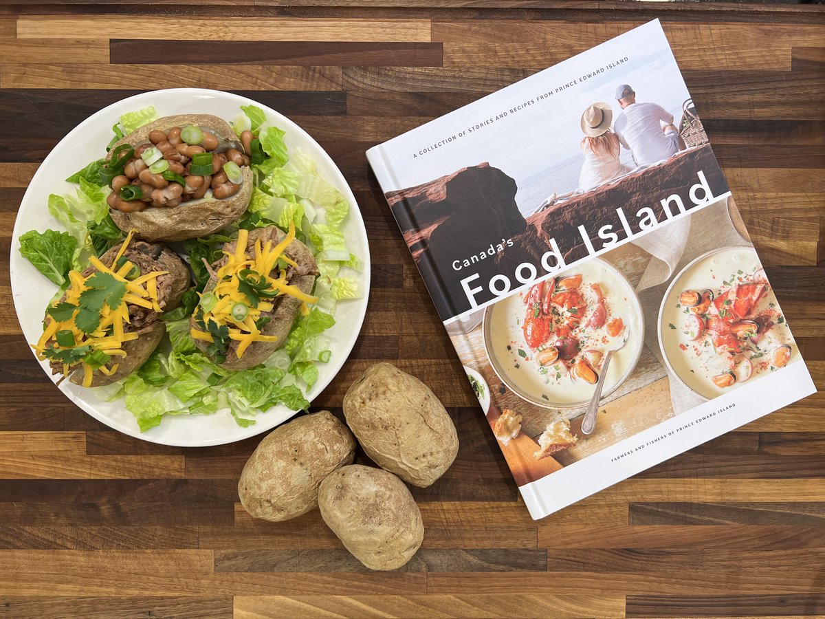 Yesterday I joined CTV Morning Calgary to share a delicious taco-inspired baked potato recipe in partnership with PEI Potatoes and Canada’s Food Island.  Get the recipe below:

🍓healthstandnutrition.com/baked-potato-b…

#sponsored #CanadasFoodIsland  #PEIPotatoes  #MadeToEnjoy