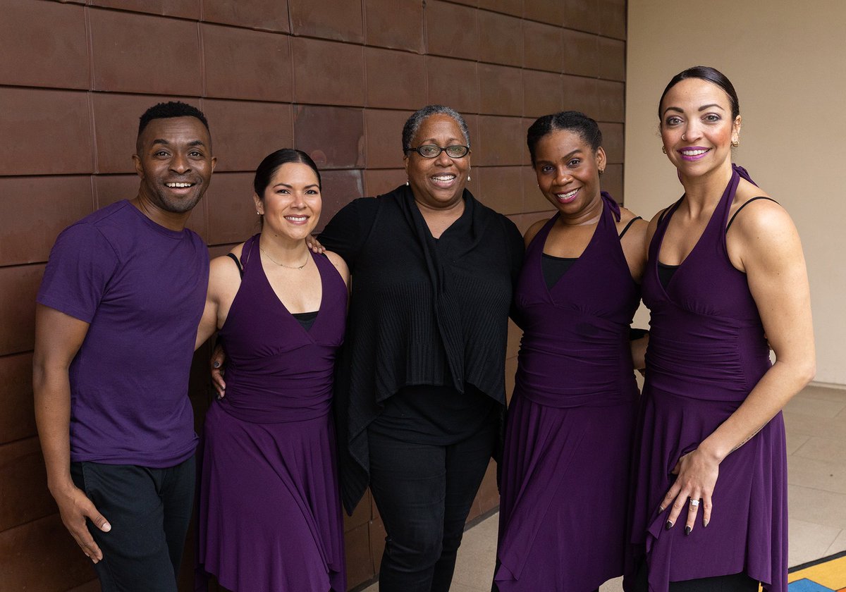 VillageSchool's tweet photo. The 6th Grade hosted our assembly this morning, featuring the Los Angeles based JazzAntiqua. We want to thank founding artistic director, Pat Taylor, and the amazing dancers who inspired us this morning with their beautiful artistry.

#villageschool #palisadianpost #palisadesnews https://t.co/zDkvtnoKbk
