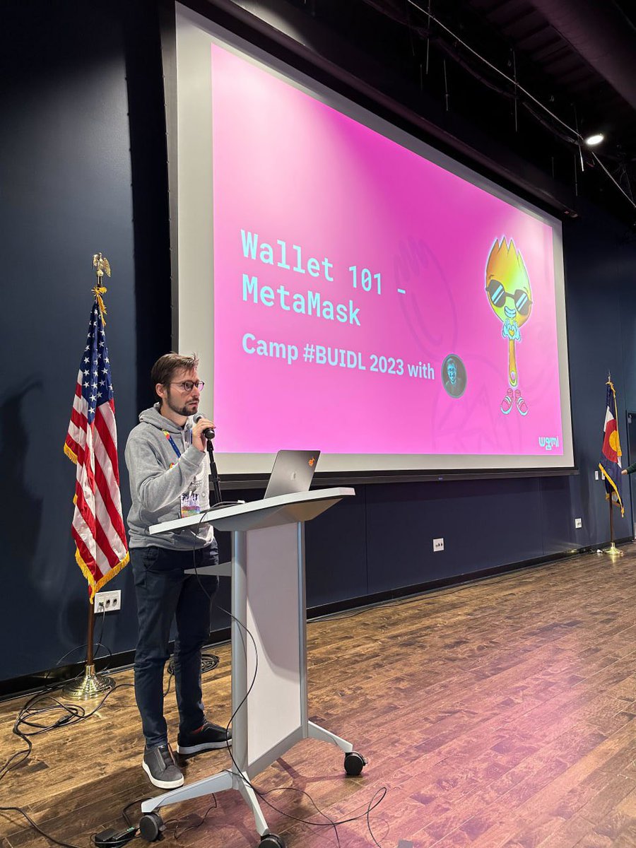 Marcos G Navarro tweet media