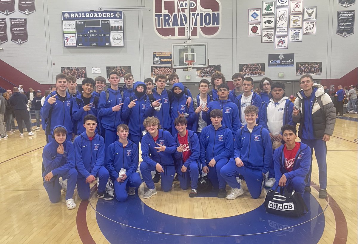 Great job tonight Chargers! Picked up 3 wins tonight and a 🏆