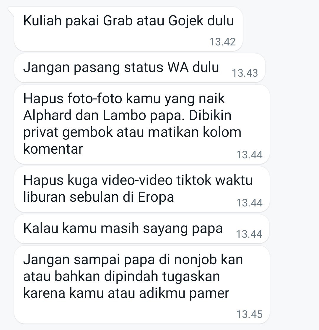 [Pesan Bergambar]
Briefing petugas pajak untuk anak-anaknya.

-----------------------------------------------
David | Agnes | Umur 15 | Buzzer | Tolol | GP Ansor | Polres Jaksel