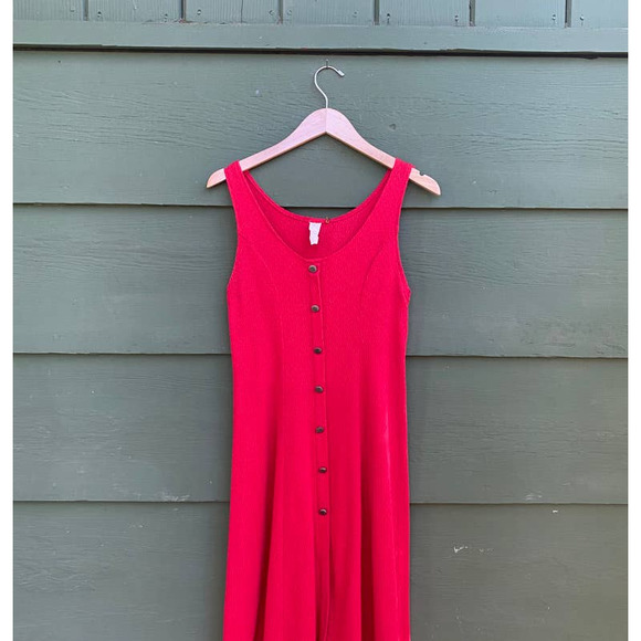 PamEstill's tweet photo. So good I had to share! Check out all the items I'm loving on @Poshmarkapp #poshmark #fashion #style #shopmycloset #toryburch #torrid #americanvintage: https://t.co/Rqj5Q2UJQD https://t.co/qtdKjDHYP4
