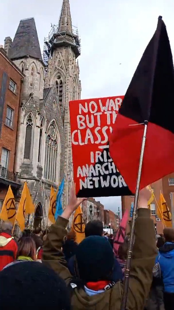 Leftwant2bRight's tweet photo. Here's #Twafa #MikeBowman's #UNISON #HopeNotHate #MattCollins Communist, Antifa labour/ Anarchist crew in Ireland, networking with INLA/IRA movements, tied to Sinn Fein. https://t.co/gPXch4J0OU