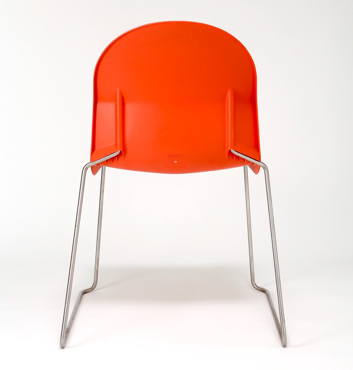 designkaz's tweet image. AIDA Stacking Chair, Magis, 1998, By Richard Sapper #RichardSapper  sapparten.studio.site