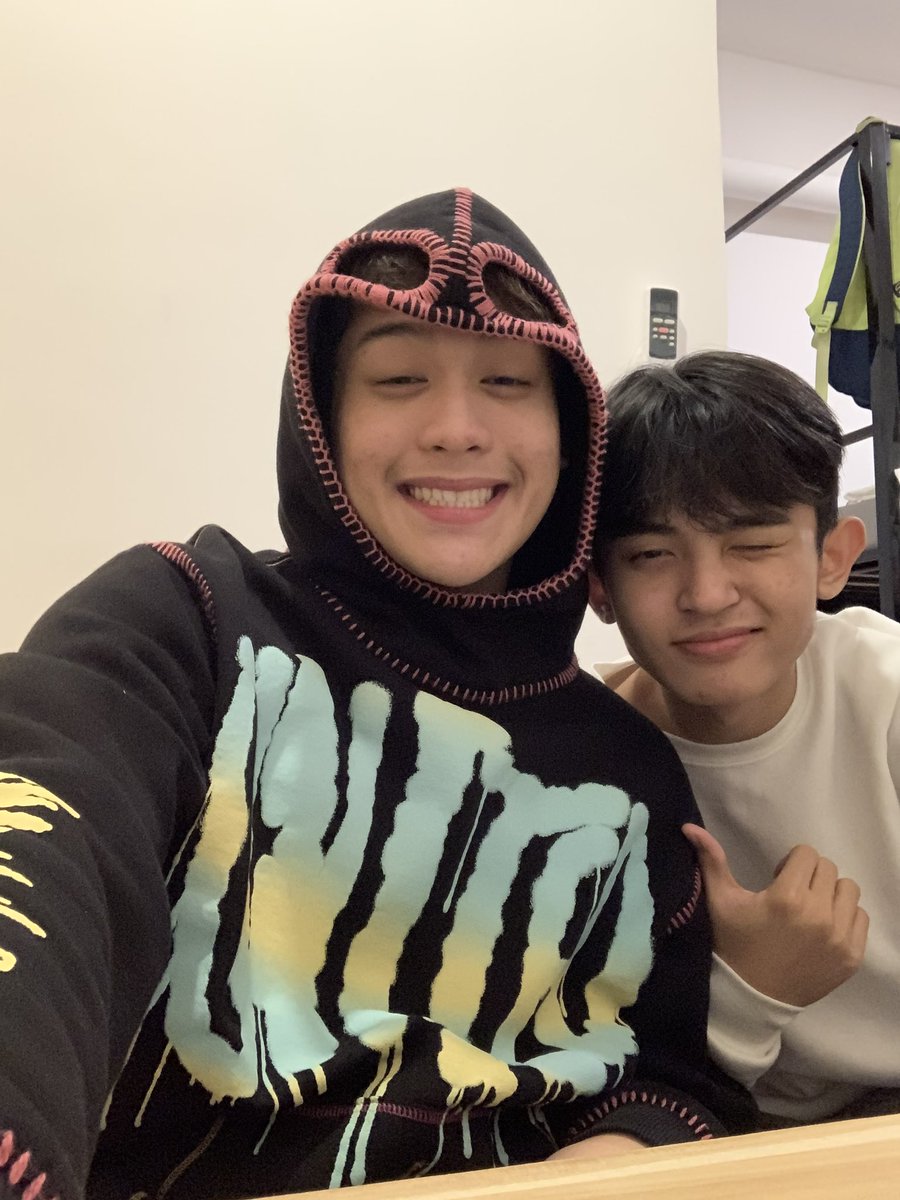 NublaJosh's tweet photo. https://t.co/keIpu9QuRL