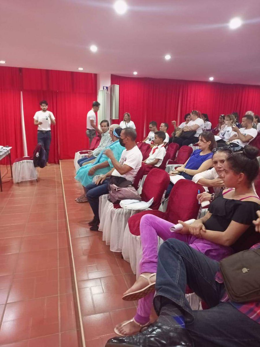 yurisley_valdes's tweet photo. En la  @UniversidadMoa se desarrolla el III Taller Guerra de liberación nacional, se recuerda el legado de José Martí y la vigencia de su pensamiento @CubaMES @ElbaRosaPM @jsaborido50 @CusidoElba @alexeimtnez79 @AlexCespedes00 @davidlahera1 https://t.co/tHfLA2emGH