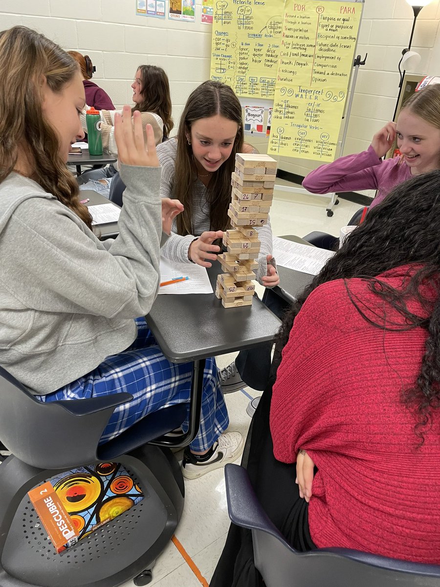 CHSWLanguage's tweet image. Jenga Time! Students in Sp3Honors were reviewing vocabulary and Informal Commands using Jenga pieces, each piece had a question. #FuntoLearn