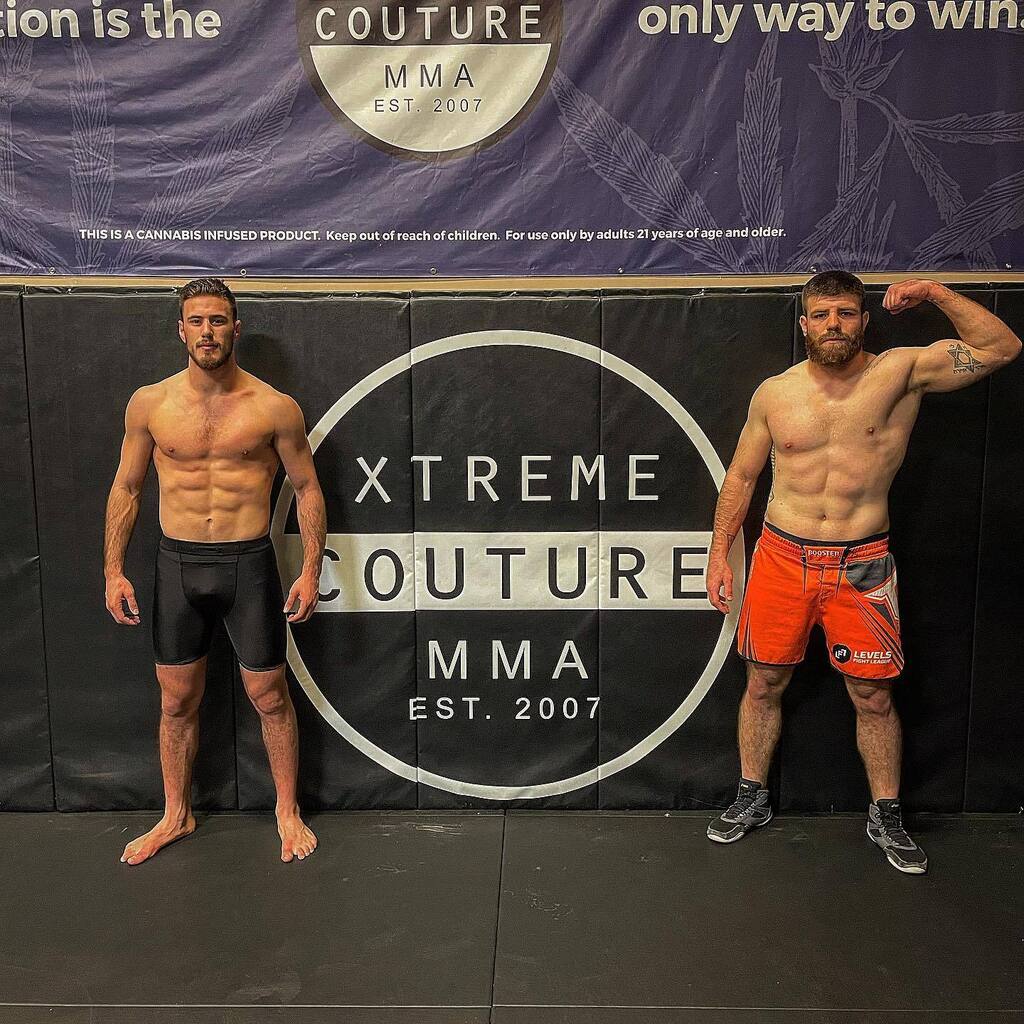 eliaronov's tweet photo. Every day grind day with my brother 👊🩸🔝🏆 https://t.co/g3rUDCDMVB