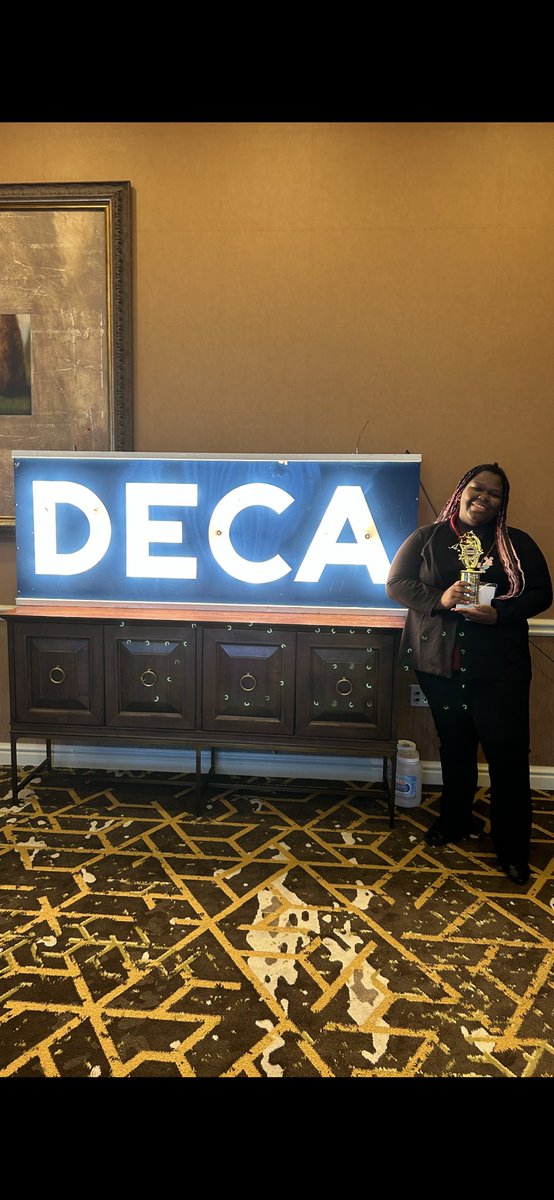 TrumanTigerDECA's tweet photo. Congratulations to Ash Dorceus on qualifying for the DECA international Career Development Conference in Orlando, FL ☀️ Ash qualified in the category Business Services Marketing and becomes our first ever qualifier!!! We’re so proud of you Ash! #🐯💪 @TrumanTigerBTSD #padeca https://t.co/erP1UyKVMA