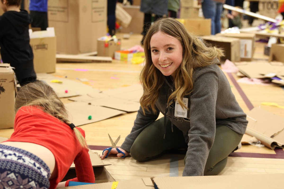 assiniboine_mb's tweet photo. Today, our Early Childhood Education students hosted the Cardboard Box Challenge. The event helps provide our students an important learn by doing opportunity while also providing the children with good old fashioned fun and stirs up some amazing creativity. #LearnByDoing https://t.co/R8j09YgnE6