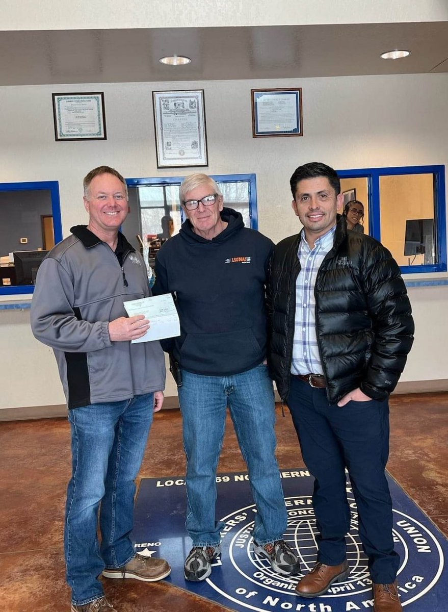 northernnvlabor's tweet photo. A HUGE thank you to @LIUNA Local 169, Business Manager Eloy Jara and retired Business Manager @SkipDaly for their extremely generous donation of $65,415 to the CLC's Apprenticeship Assistance fund! 🙌 https://t.co/FSDDJFnkxC