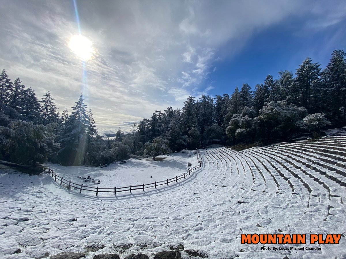 We sent Mountain Play Administrative Associate, Lucas Michael Chandler up Mt. Tamalpais early this morning to capture some of the freshly fallen snow! Here is a quick look at what Lucas found! We hope you enjoy!
#themountainplay #marinIJ #mttamalpais #cushingmemorialamphitheatre
