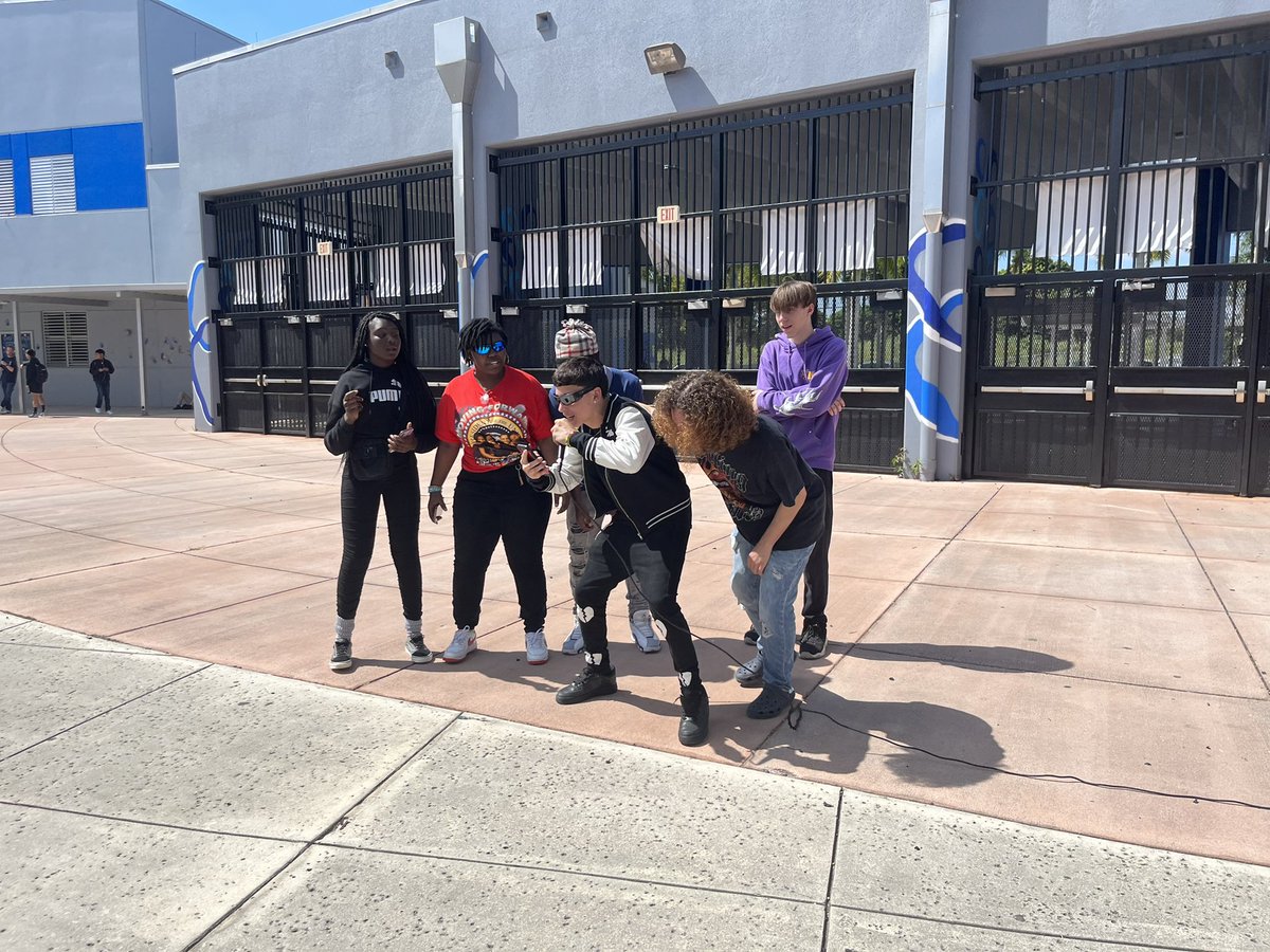 South Dade Senior tweet media