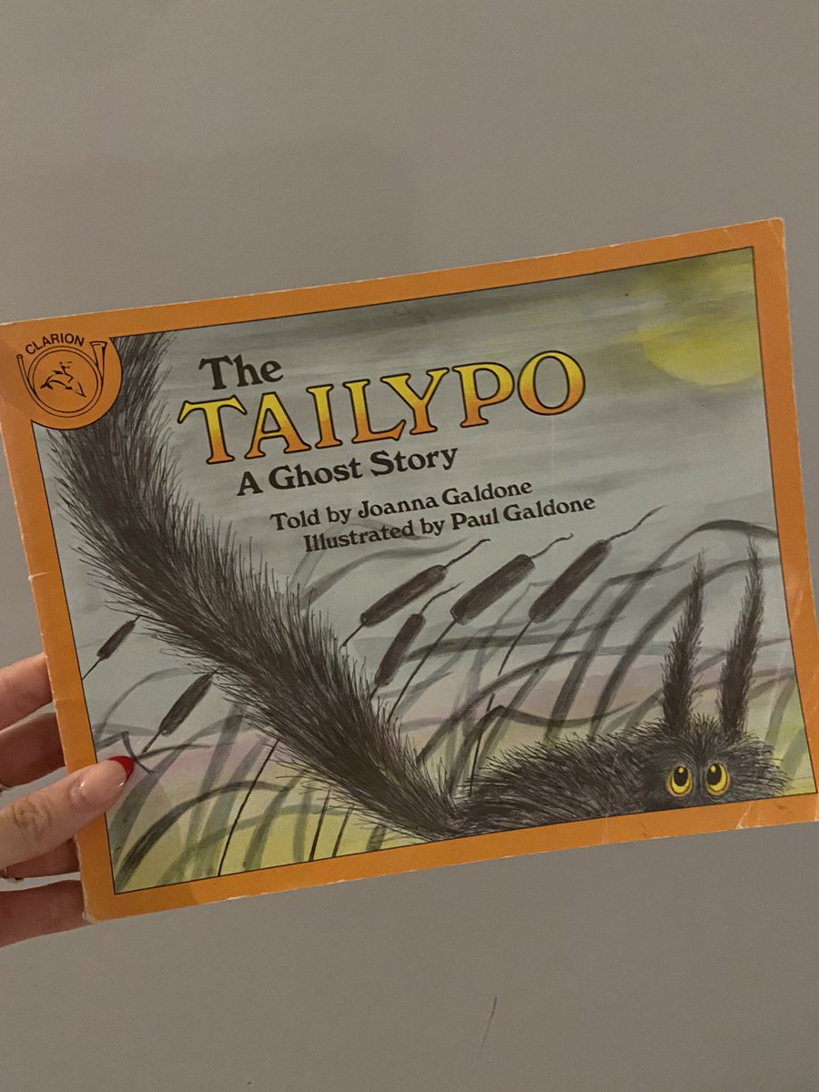 mskosmond's tweet photo. One of my favourite books when I was around 5 years old was “The Tailypo: A Ghost Story” by Joanna Galdone and Paul Galdone. Definitely a little creepy, but the creature in the story reminded me of my cat at the time, so I never found it too scary🐈‍⬛

@DrAnneBurke1 https://t.co/fdXFpewSuv