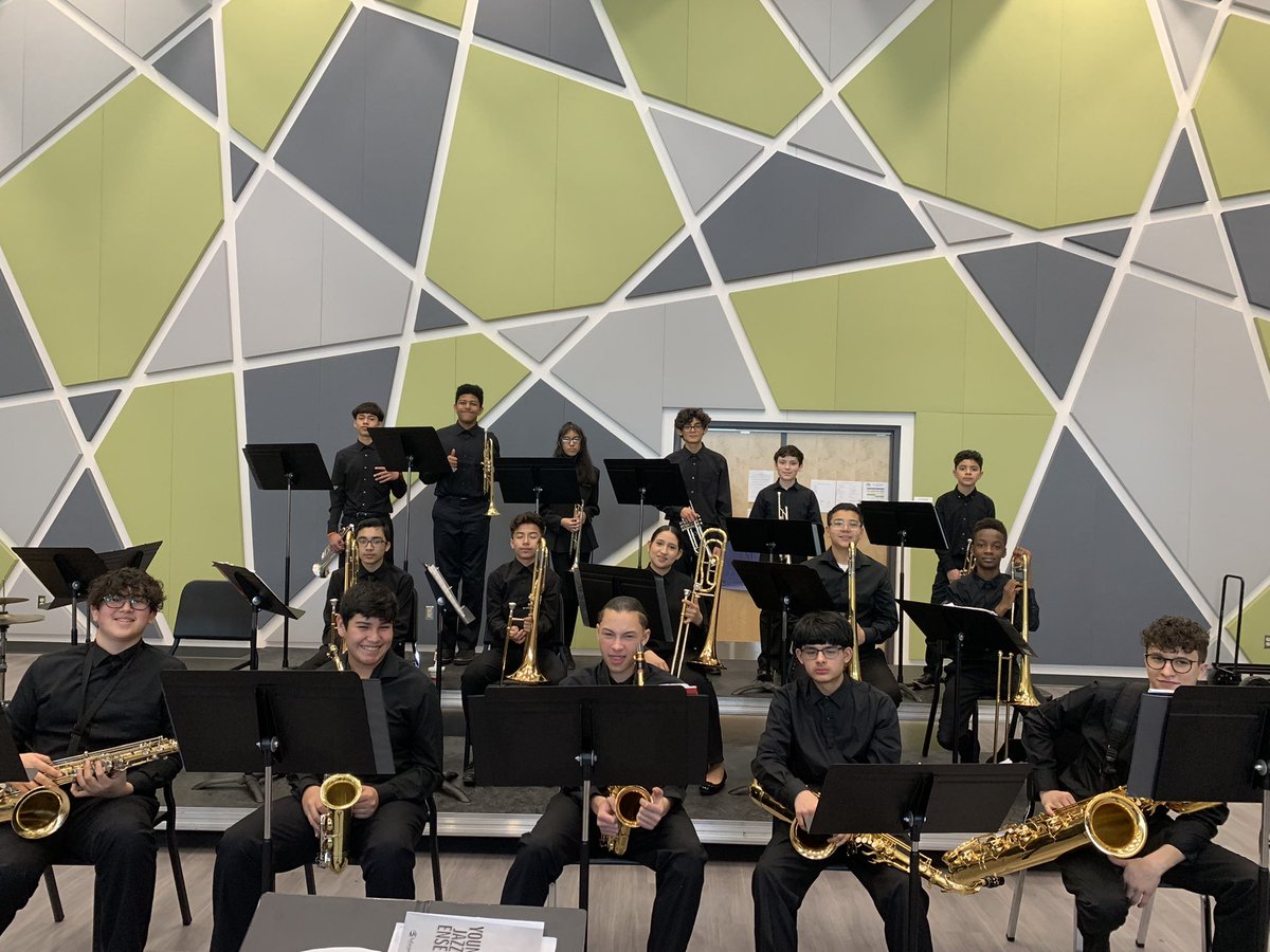 AMS Band tweet media
