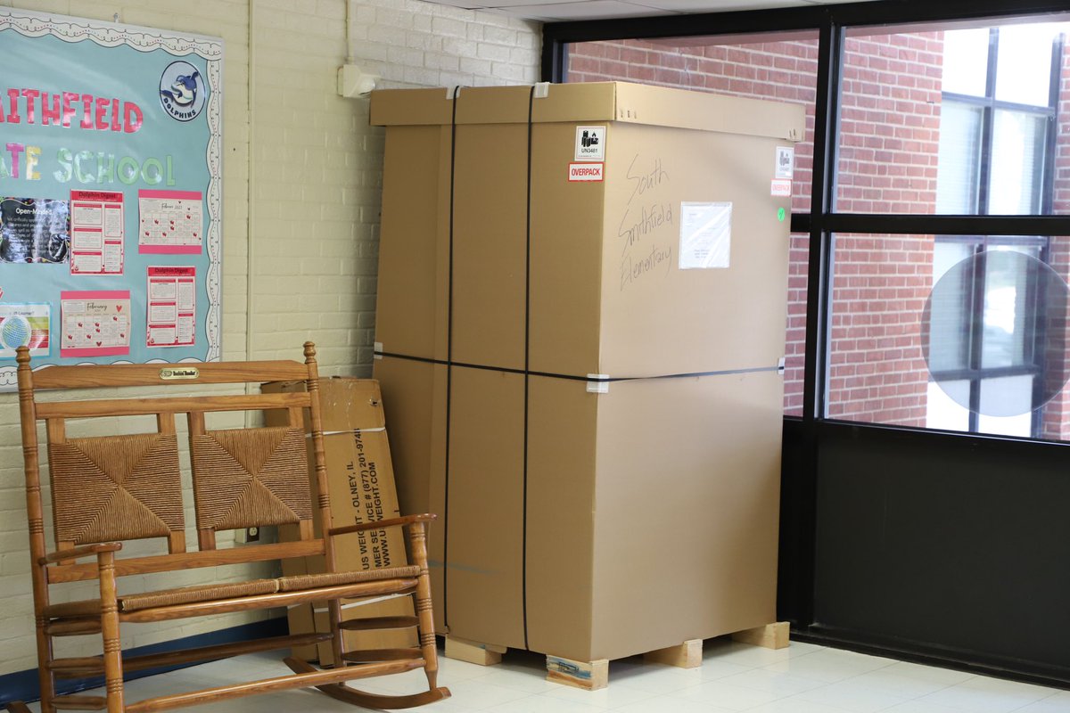 JCPS_NC's tweet photo. If you visited our schools this week you were to see these large boxes in our front entry ways. But what is inside?! Items for school safety! We’re happy to report that we’re making good progress on having our weapons detection technology installed in all of our schools. https://t.co/SuMVSfLaLm