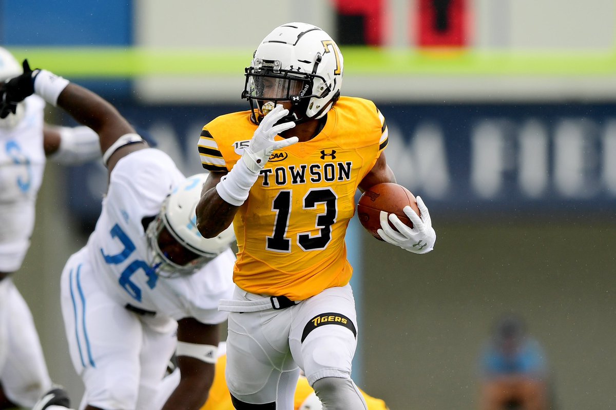 After a great conversation with <a href="/coachbshep/">B. Sheppard</a> blessed to say I have earned my 4th division 1 scholarship #4for4 <a href="/coachRydzewski/">Joe Rydzewski</a>