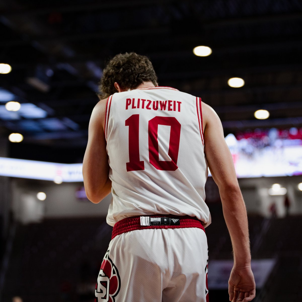 South Dakota Men s Basketball On Twitter 1 0 south-dakota-men-s-basketball-on-twitter-1-0