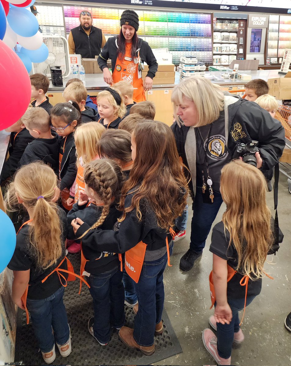 FynnElizabeth's tweet photo. Had the greatest pleasure entertaining these adorable future leaders from the local elementary school. Thanks to our dynamic team of associates, parents, and teachers who made it all possible. @MyLazari @TeresaRoget_THD @J4kingsmclarty https://t.co/mRgacMe2ZM