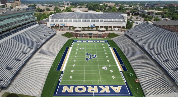 shemarkirk3's tweet image. BLESSED TO RECEIVE ANOTHER OFFER FROM @ZipsFB @JLira2 @Coach_Hart15 @ReedleyCFB @reedleycollege @CoachDreWalton @CoachGilbertson #JESUSISGOOD #RG