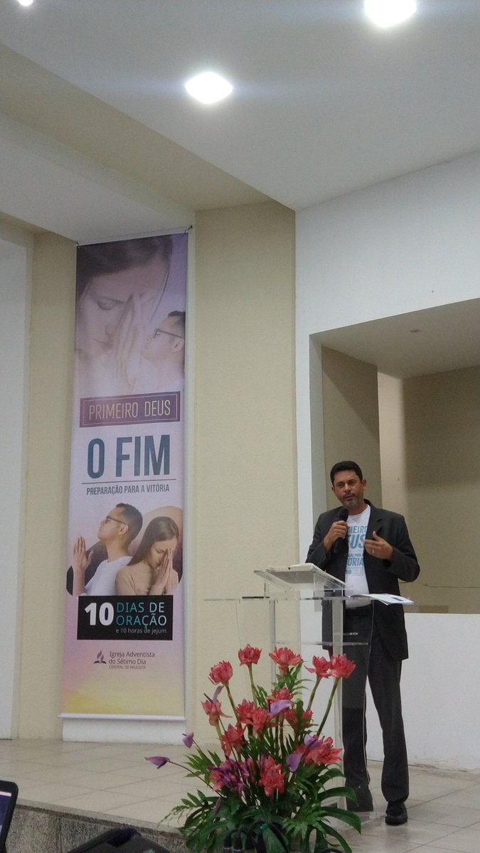 Neste segundo dia, nosso pastor <a href="/anadisou/">passos</a>

#PrimeiroDeus
#10DiasdeOração
#APEUmaIgrejaqueNaoPara