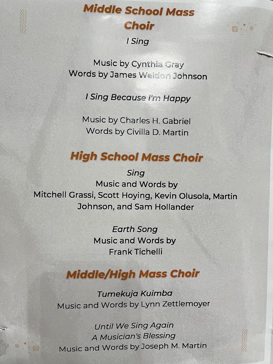 DLWeeks83's tweet photo. So excited for tonight’s project:   @DCS_TN Honor Choirs. @Tigerscms @DMSDragons @BurnsMiddleScho @WilliamJamesMS @DCcougarnation @creekwoodhs https://t.co/YE482LBXUc
