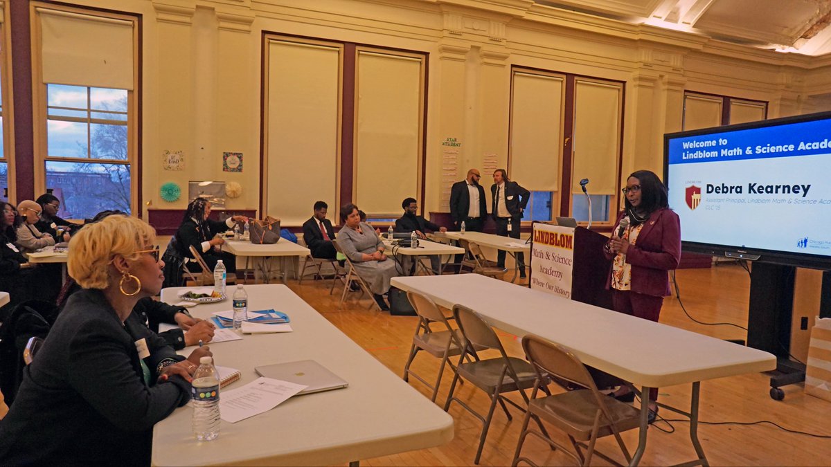 CpsLeaders's tweet photo. Inspiring night of leadership! Chief of Schools Sanders shared her story with rising African-American leaders at her Alma Mater Lindblom HS.  AP Davis of Washington HS &amp; Lindblom Alum spoke on bringing your authentic self. Dept Chief of ES Mosley closed with words of wisdom. #CPS https://t.co/CfKTmbz920