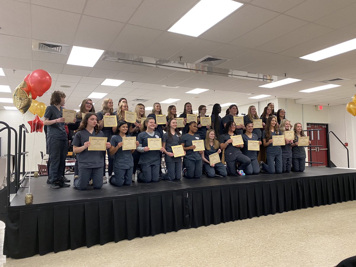 Robert Stike tweet media