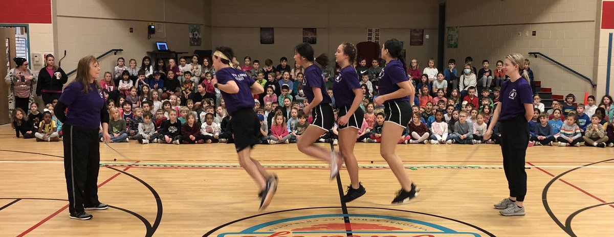 UVPE1's tweet photo. The ShowMe Jumpers came out and put on a show for K-2 today.
They were incredible!!! https://t.co/wVdcXyuXP3