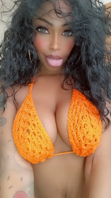 Why do guys always think I'm a fake profile. It would be hard to fake my image. My looks change all the<a href="/tag/why"class="tags"><span>#why</span></a><a href="/tag/answerme"class="tags"><span>#answerme</span></a>