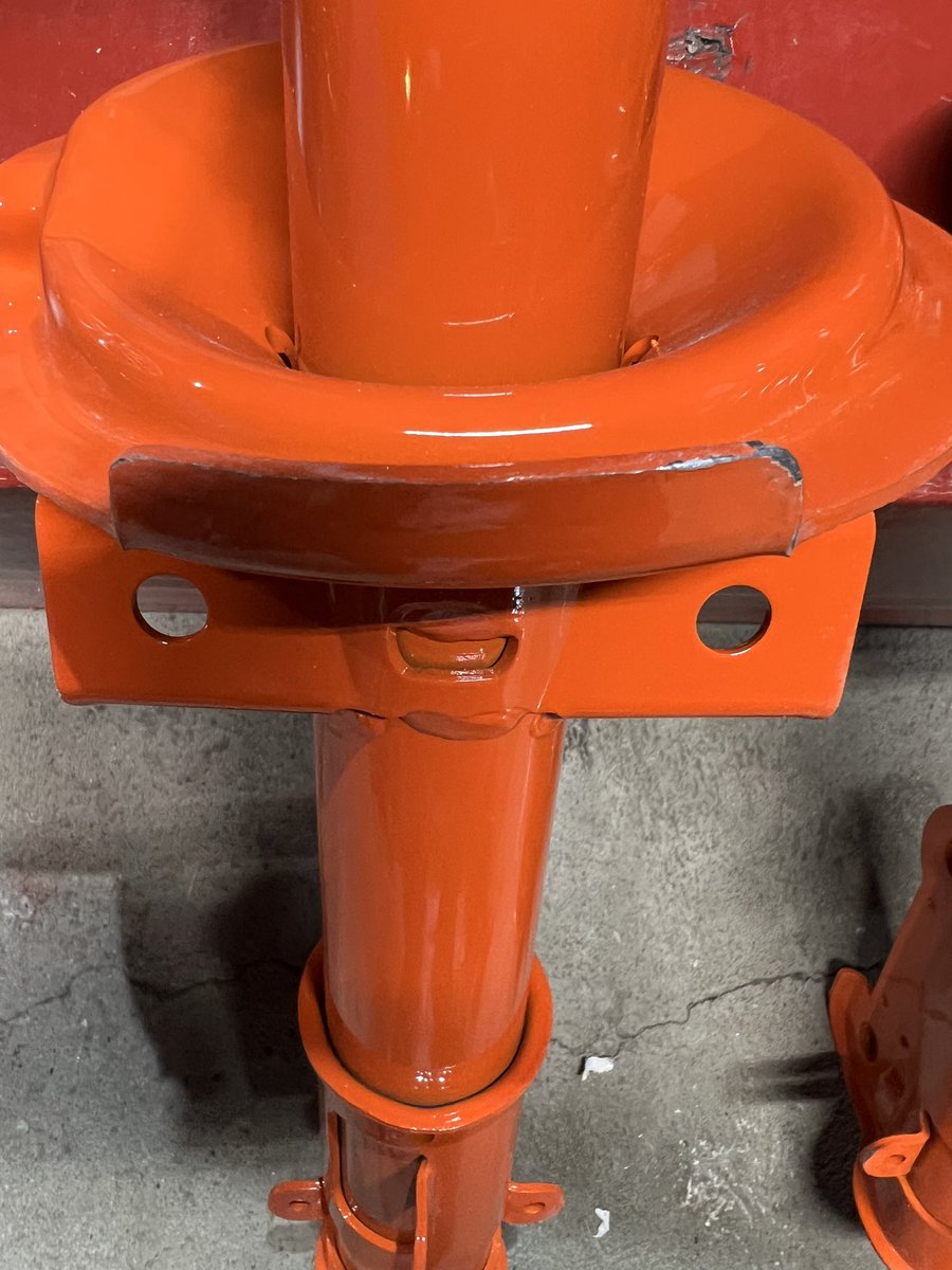 frozenmeatpop47's tweet photo. @americanmuscle very disappointing delivery today. Ordered new struts and was sent open box scratch and dents. After the first set I ordered disappeared. Customer service refuses to help. https://t.co/lIeUUFhOpA