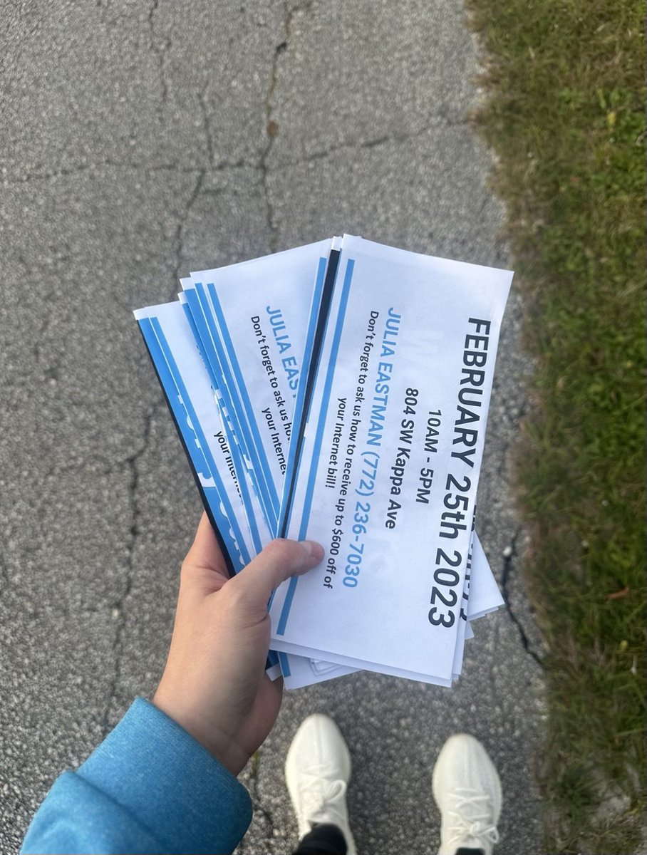 ThePalleschi's tweet photo. the OUTLAWS are in the streets of PSL to spread the word about our #FiberEvent we are having tomorrow‼️ #LifeAtATT #USAWireless #ONEFLA https://t.co/IOwqOvGbZl