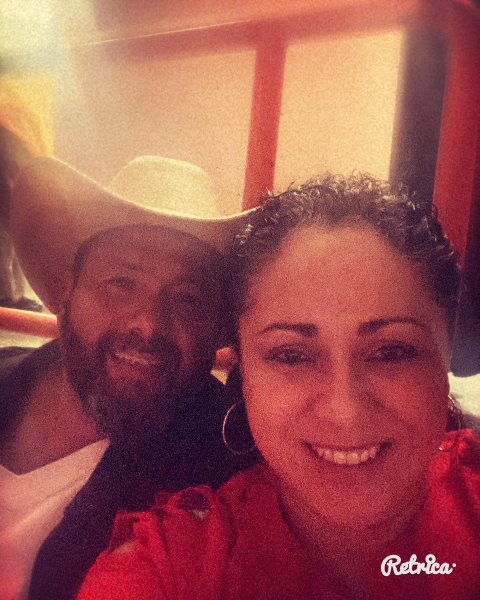 At #bsknoxville celebrating our birthdays 2/14-2/28💖#BlakeShelton #countrymusic