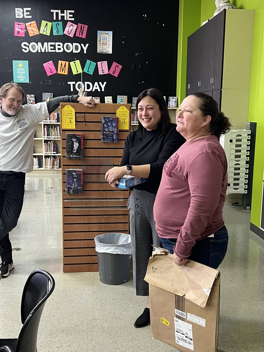 hilarynsimmons's tweet photo. Said goodbye to a beloved teacher this Friday afternoon๐We did a stand up staff meeting to properly send her off and wish her luck as she embarks on her new journey as the Education Research Analyst for the Pacific East! She is going to rock it! @DoDEA @DoDEA_Pacific #YMSrocks https://t.co/D11Ix4SBD1