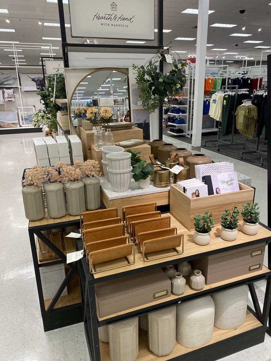 jennifer peters tweet media