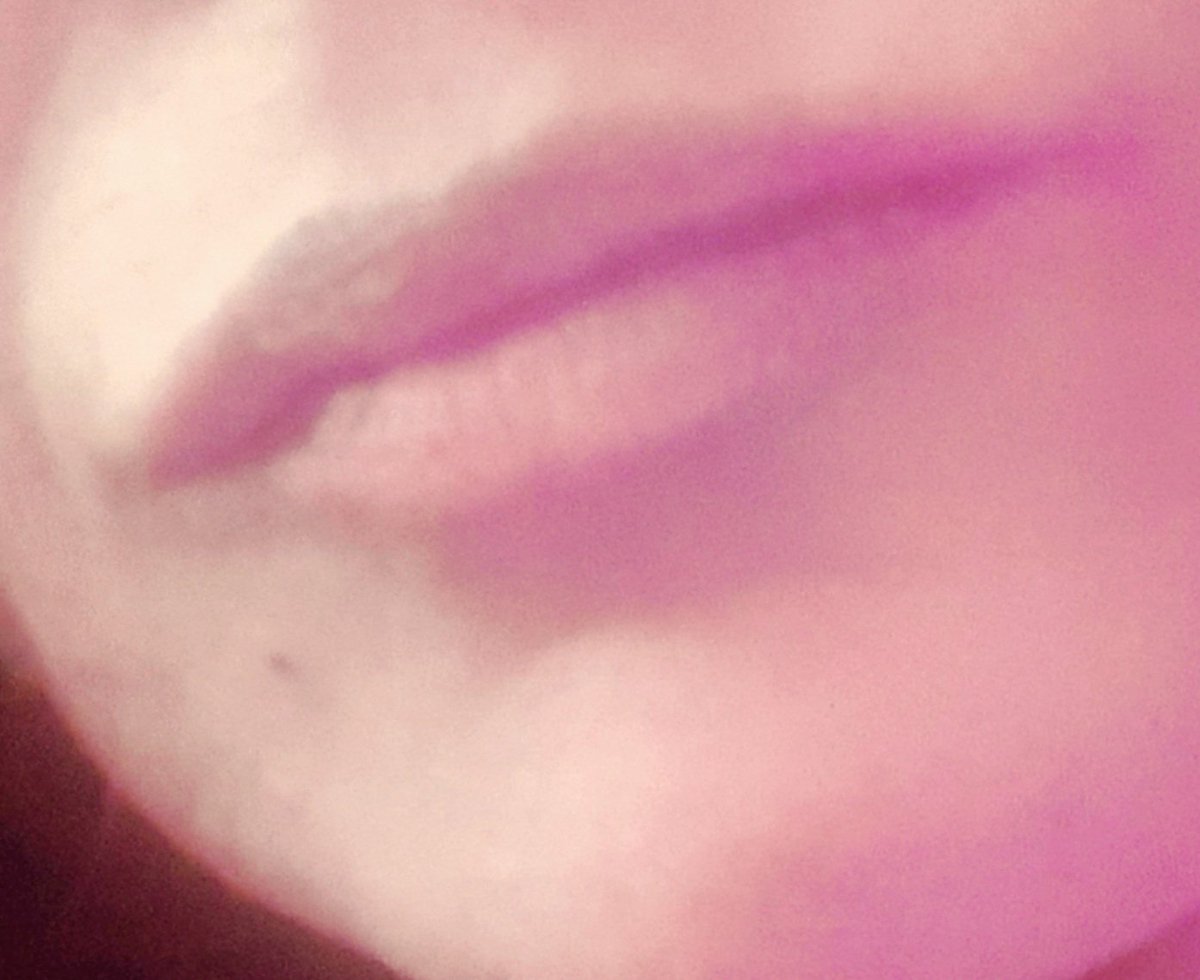TosAlPeo's tweet photo. Kuardar la coña de no me acuerdo de labios?
Pues yo lo pongo un viernes
Es k soy transgresora
🤣🤣🤣🤣 https://t.co/cEH87Dd8lR
