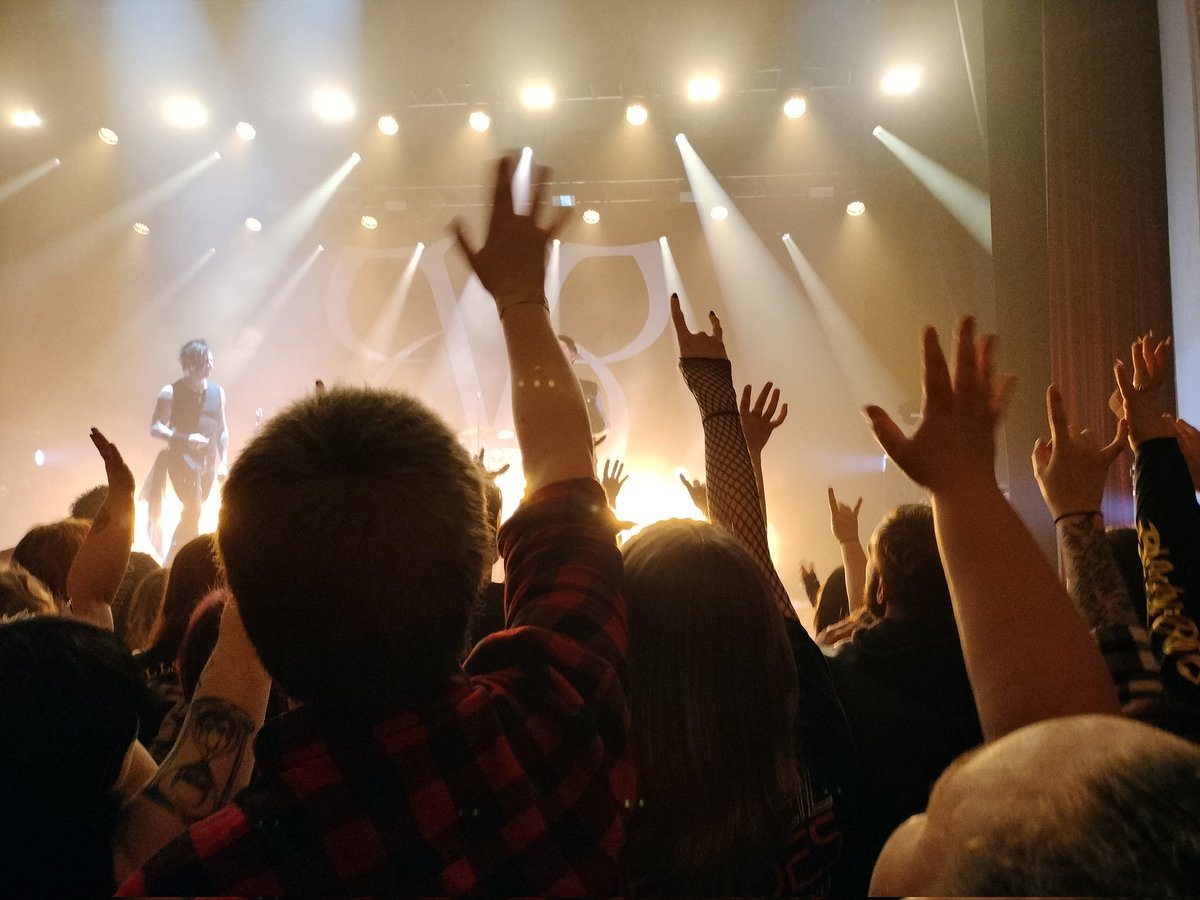 BlackVeilBridesFans on Twitter "RT todd_neso Black Veil Brides, O2